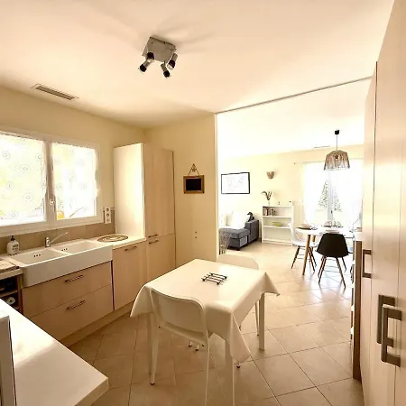 度假居 Maison Calme Au Pied Du Pic Loup *